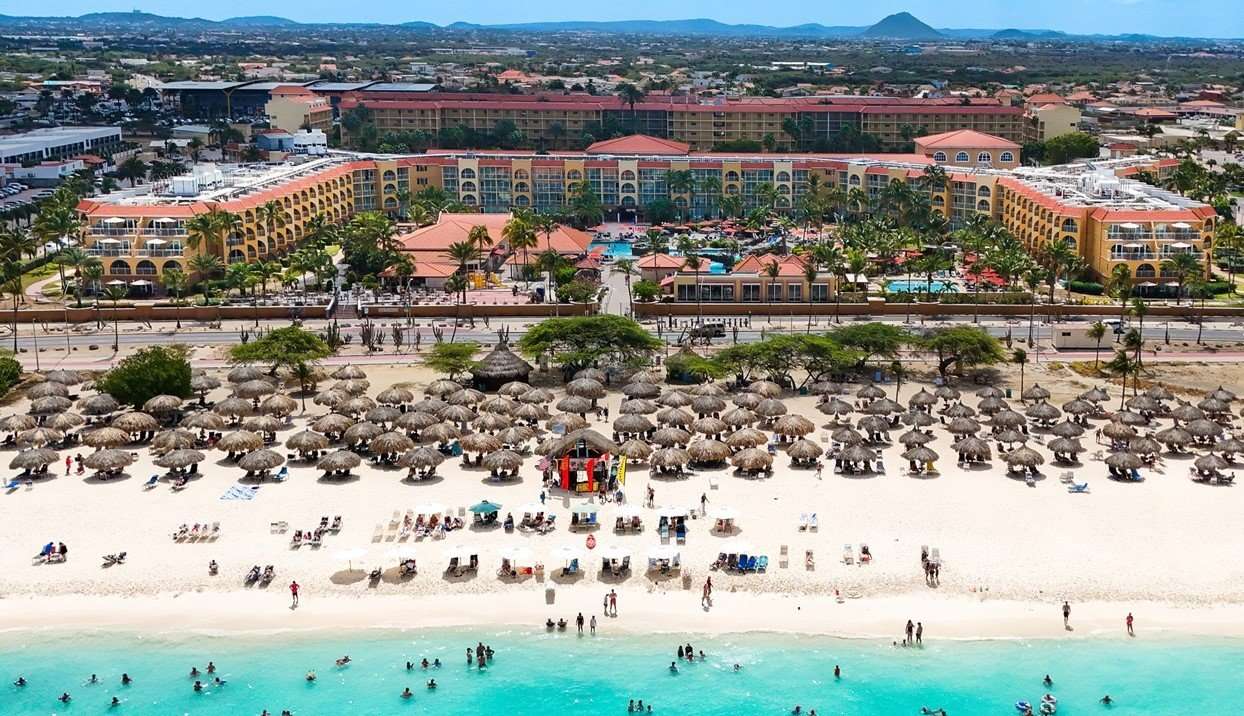 La Cabana Beach Resort and Casino in Aruba - Enjoy 7 Nights in a Studio ...